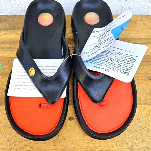 Hawaiian Jellys Ultra Comfort Kilauea Volcano Unisex  Sandals Men's 10 - Picture 6 of 15